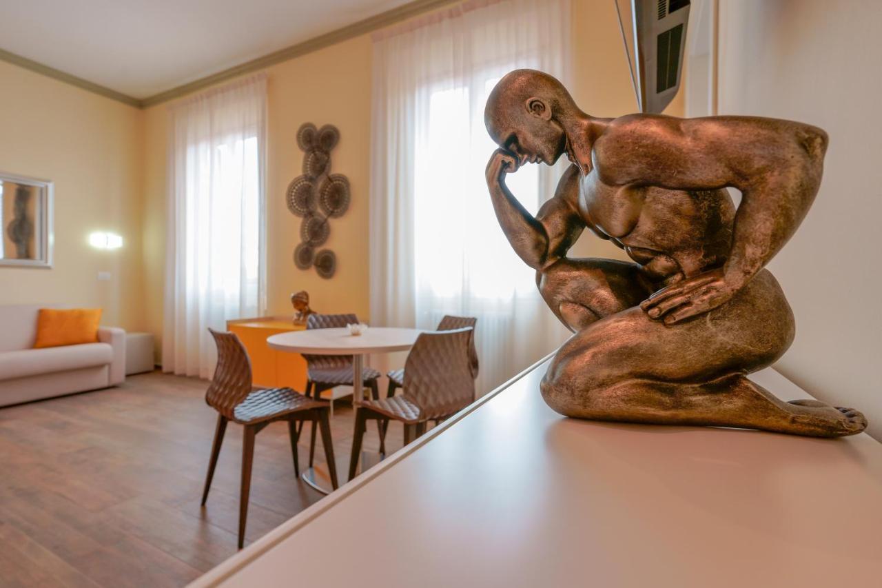 Attico Di Via D'Azeglio Bed & Breakfast Bologna Ngoại thất bức ảnh
