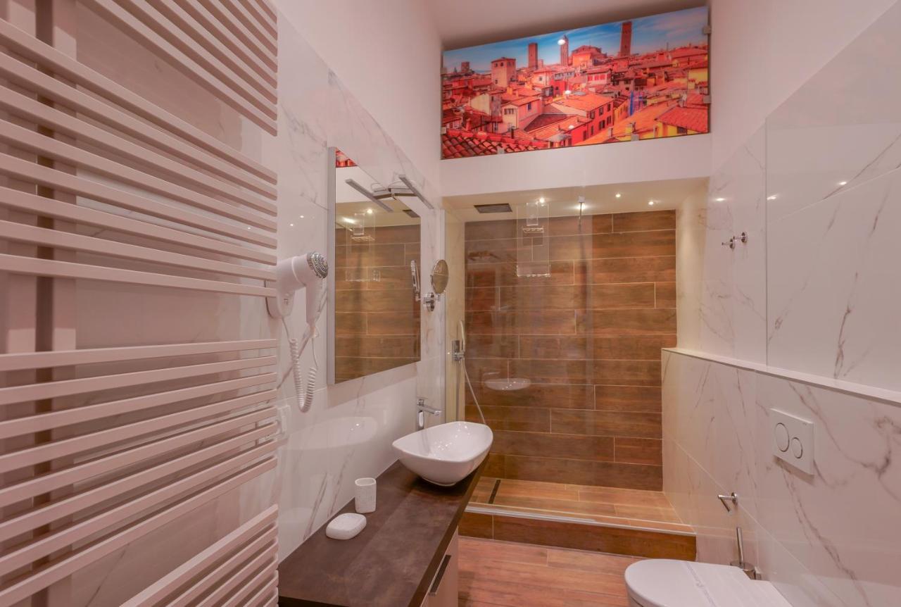 Attico Di Via D'Azeglio Bed & Breakfast Bologna Ngoại thất bức ảnh
