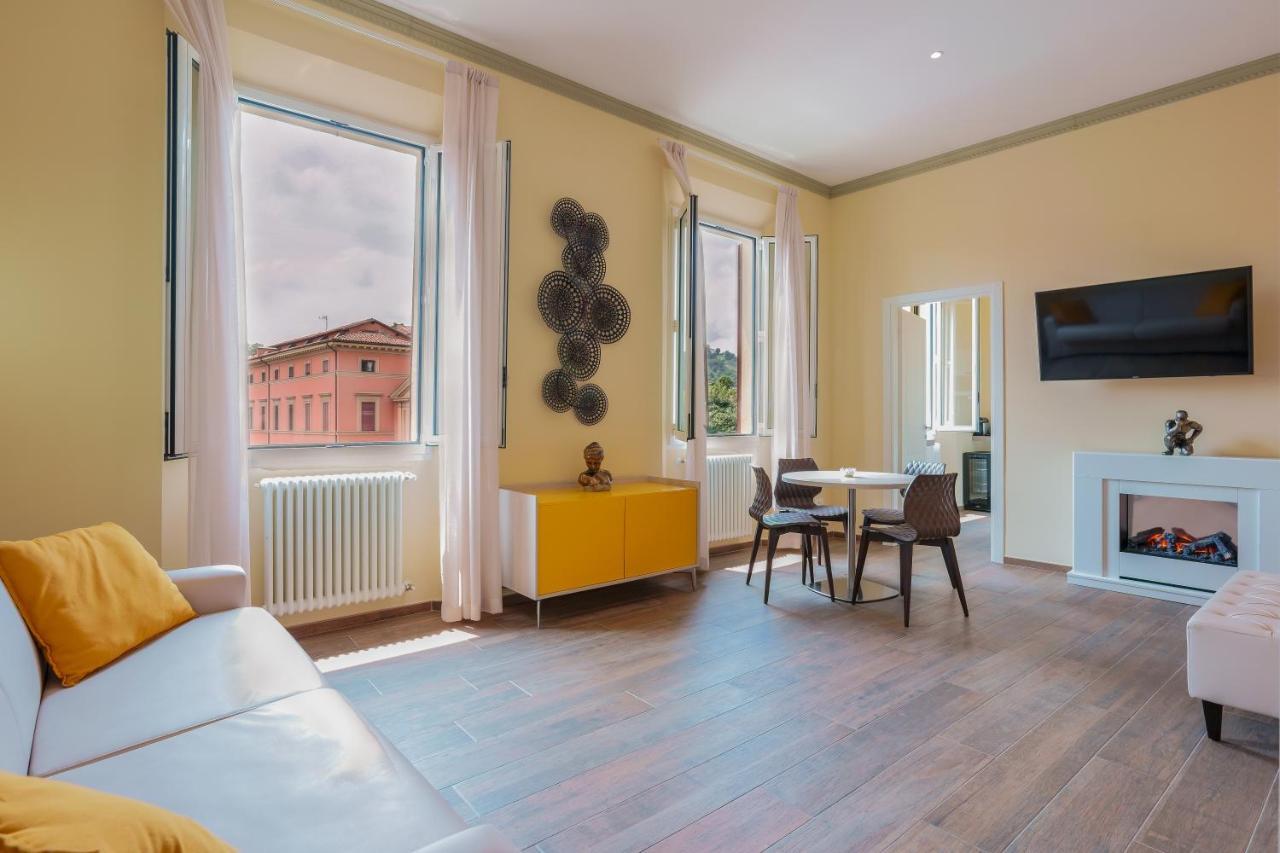Attico Di Via D'Azeglio Bed & Breakfast Bologna Ngoại thất bức ảnh