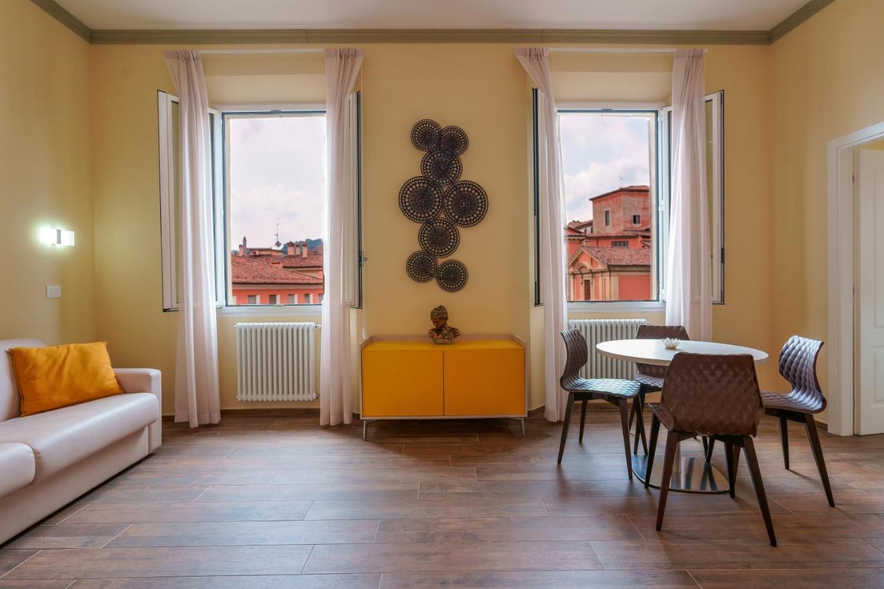 Attico Di Via D'Azeglio Bed & Breakfast Bologna Ngoại thất bức ảnh