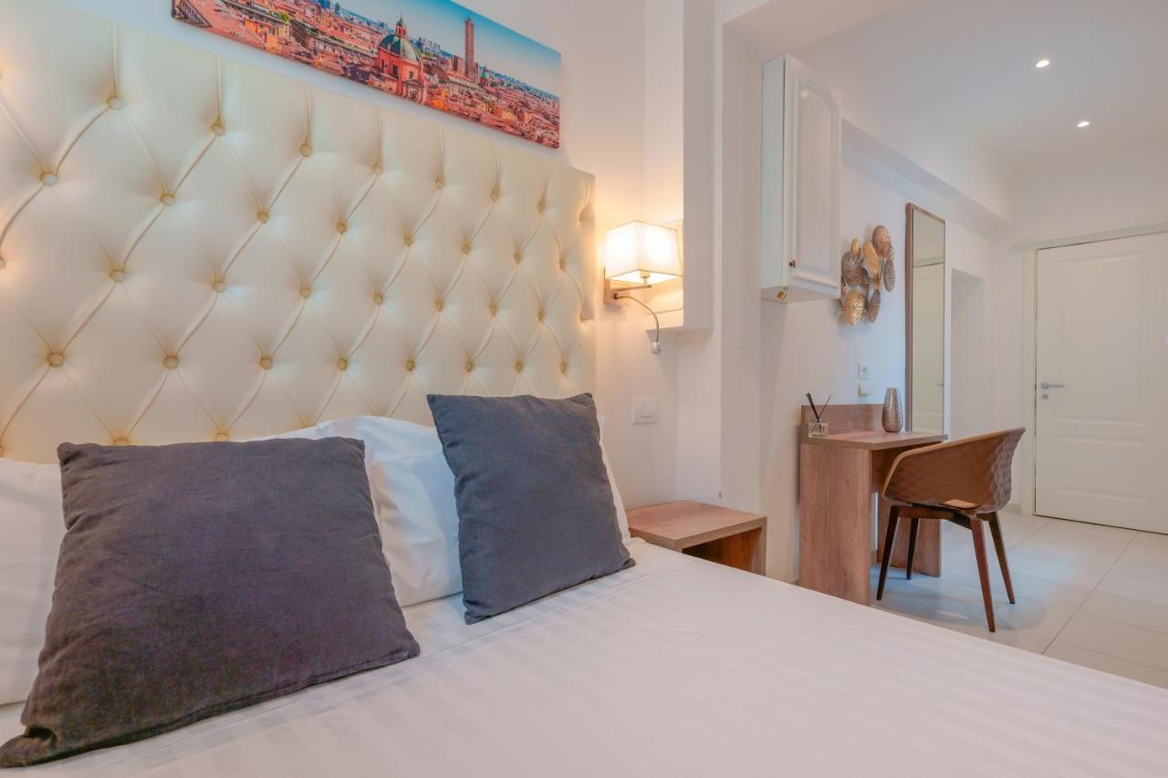 Attico Di Via D'Azeglio Bed & Breakfast Bologna Ngoại thất bức ảnh