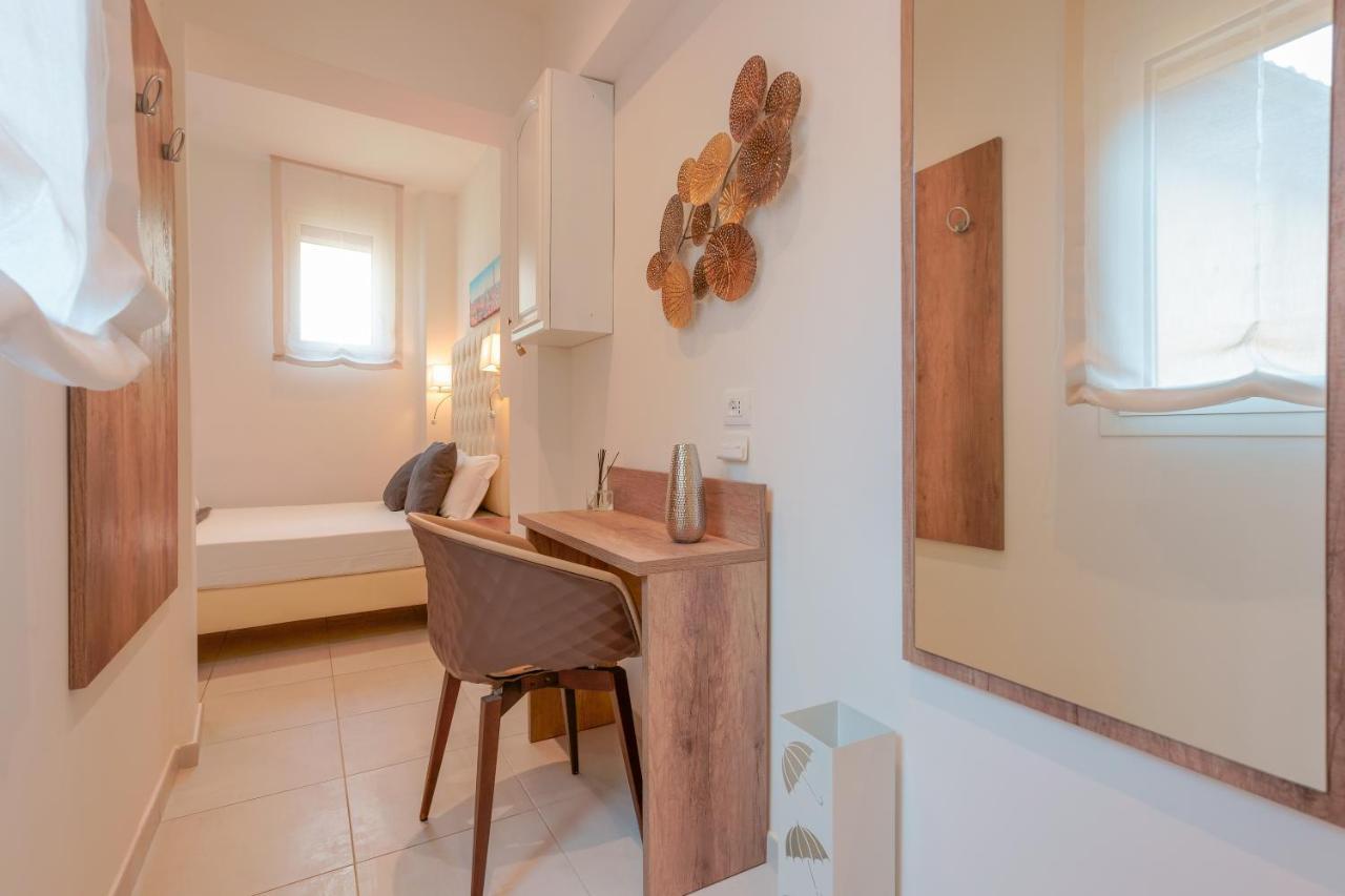 Attico Di Via D'Azeglio Bed & Breakfast Bologna Ngoại thất bức ảnh