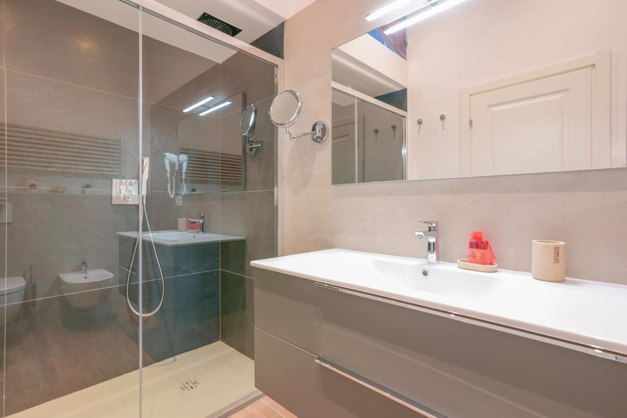 Attico Di Via D'Azeglio Bed & Breakfast Bologna Ngoại thất bức ảnh