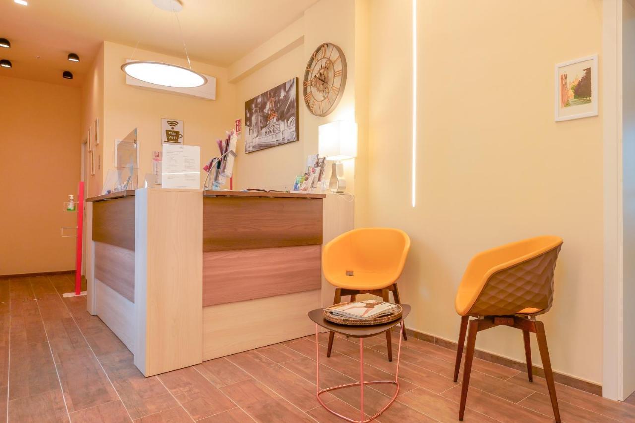 Attico Di Via D'Azeglio Bed & Breakfast Bologna Ngoại thất bức ảnh