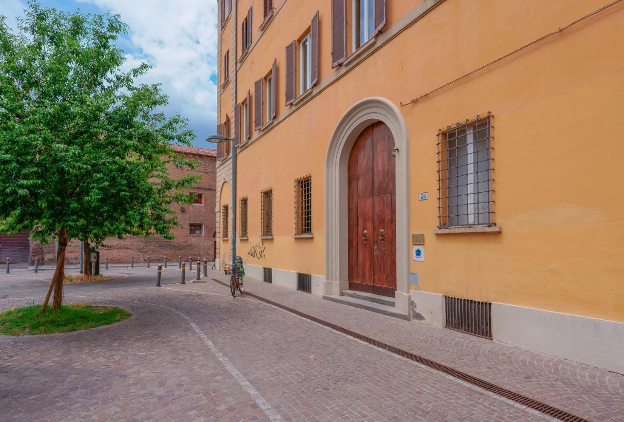 Attico Di Via D'Azeglio Bed & Breakfast Bologna Ngoại thất bức ảnh