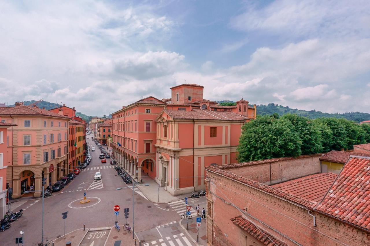 Attico Di Via D'Azeglio Bed & Breakfast Bologna Ngoại thất bức ảnh
