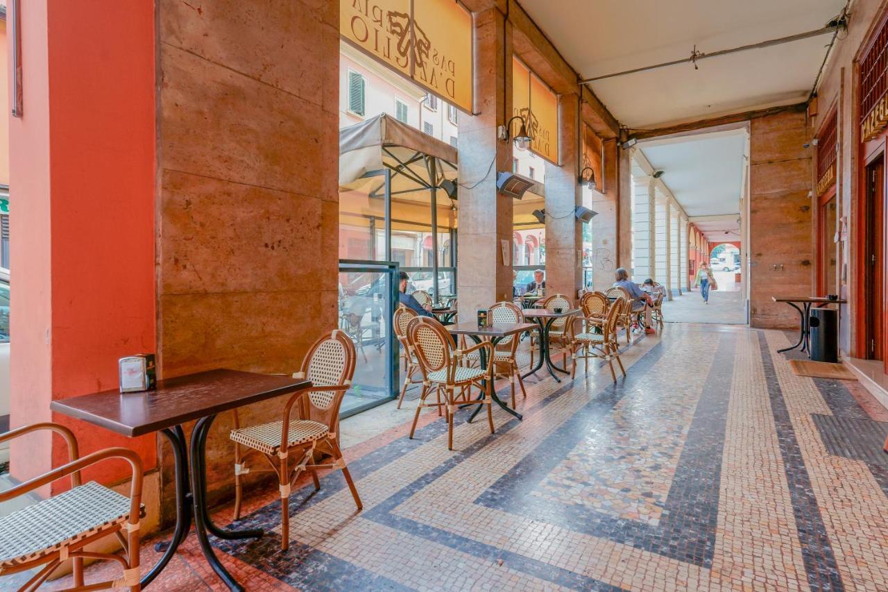 Attico Di Via D'Azeglio Bed & Breakfast Bologna Ngoại thất bức ảnh